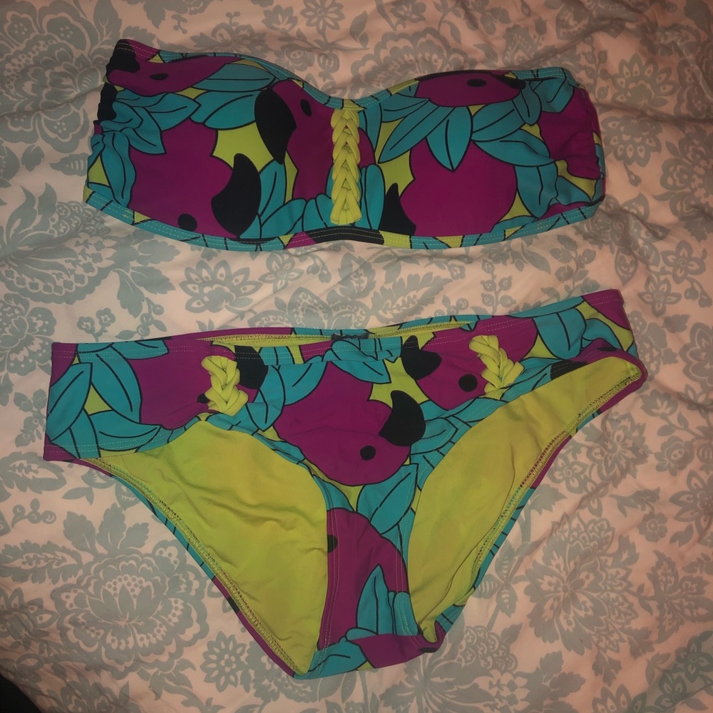 Aerie, tropical swimsuit